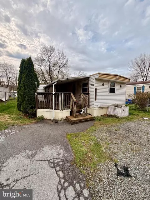 1113 Hollywood Dr, Reading, PA 19606