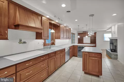 Kitchen - 602 N Brobst St, Reading, PA 19607 photo 2 of 3