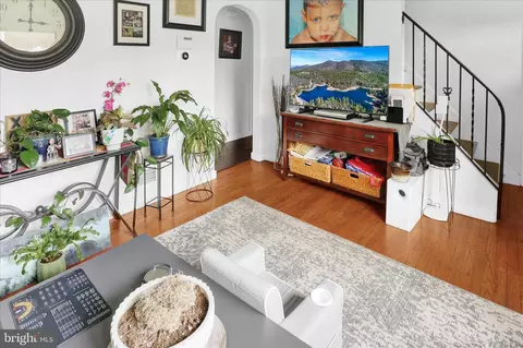 Entry Way - 241 Mcclellan St, Reading, PA 19611 photo 1 of 3