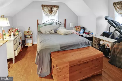 Bedroom - 241 Mcclellan St, Reading, PA 19611 photo 5 of 5