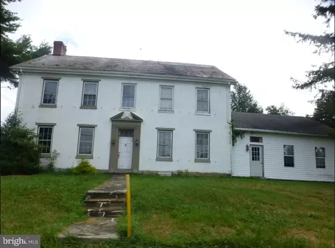 424 Niantic Rd, Barto, PA 19504