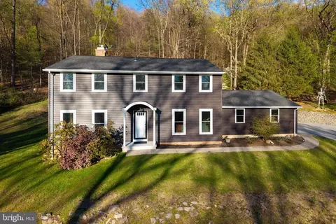 49 Park Rd, Boyertown, PA 19512