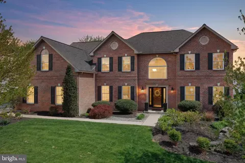 229 Atlantic Ave, Reading, PA 19608