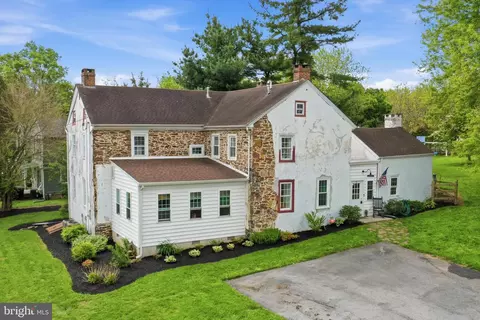 1116 Old Swede Rd, Douglassville, PA 19518