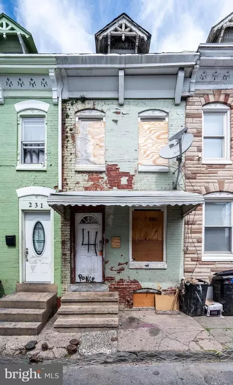 233 Hudson St, Reading, PA 19601