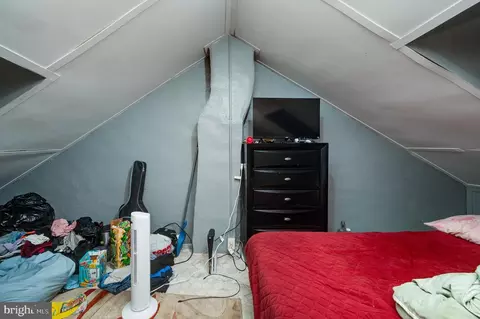 Bedroom - 235 Hudson St, Reading, PA 19601 photo 7 of 9