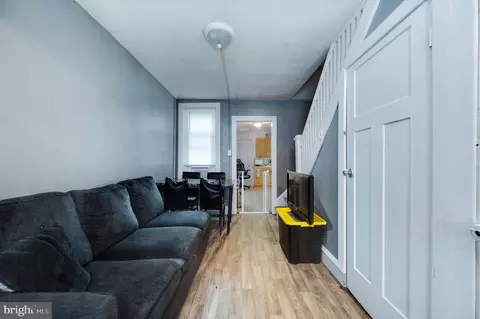Entry Way - 235 Hudson St, Reading, PA 19601 photo 2 of 13