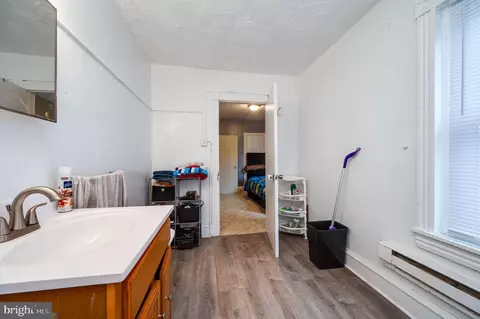 Entry Way - 235 Hudson St, Reading, PA 19601 photo 11 of 13