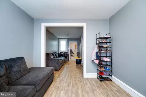 Entry Way - 235 Hudson St, Reading, PA 19601 photo 5 of 13