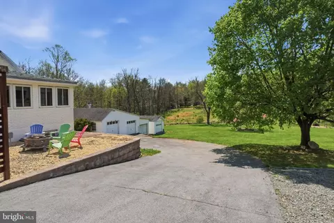 Exterior - 238 Kemp Rd, Barto, PA 19504 photo 15 of 21