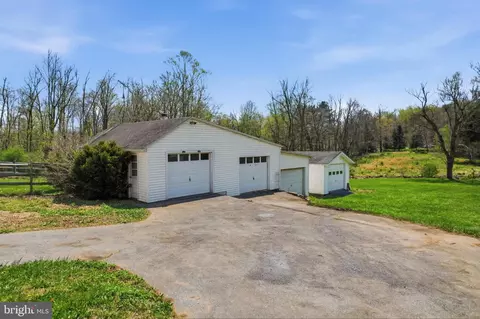 Exterior - 238 Kemp Rd, Barto, PA 19504 photo 16 of 21