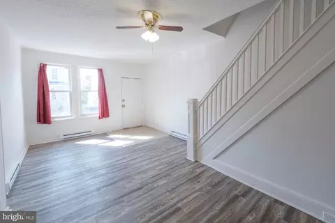 525 S 18th St, Reading, PA 19606