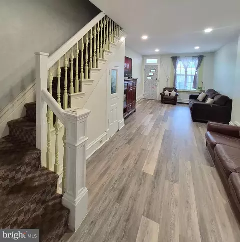 724 Weiser St, Reading, PA 19601