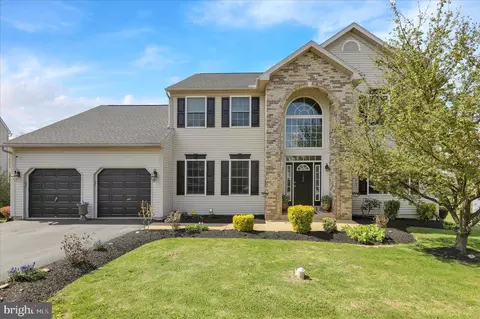 208 N Sandy Ln, Reading, PA 19608