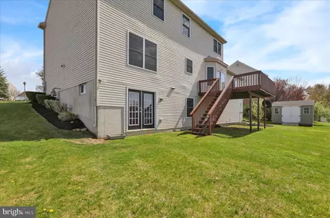 Exterior - 208 N Sandy Ln, Reading, PA 19608 photo 4 of 7