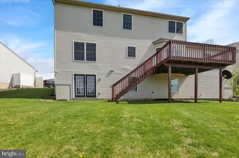 Exterior - 208 N Sandy Ln, Reading, PA 19608 photo 5 of 7