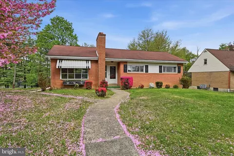 Other - 904 Crestview Ave, Reading, PA 19607 photo 1 of 12