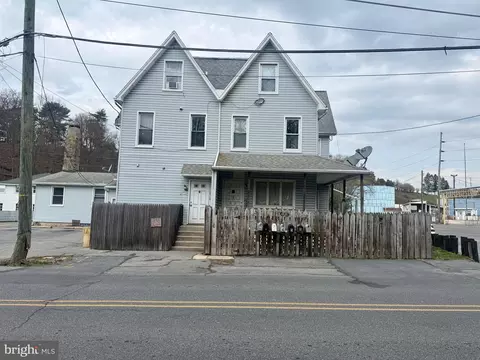 145 Spring Valley Rd, Muhlenberg Township, PA 19605