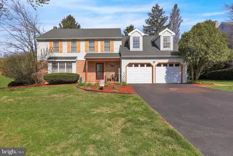 1007 Pepper Ridge Dr, Reading, PA 19606