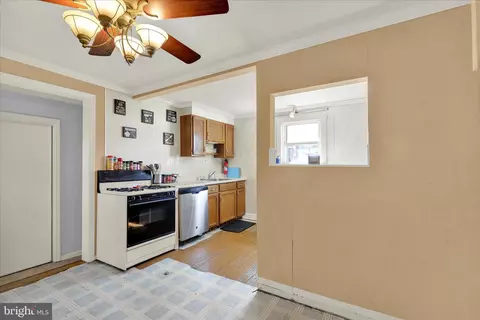111 Baker Ave, Reading, PA 19607 photo 8