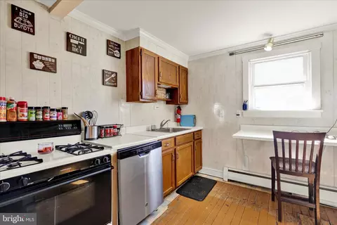 111 Baker Ave, Reading, PA 19607 photo 10