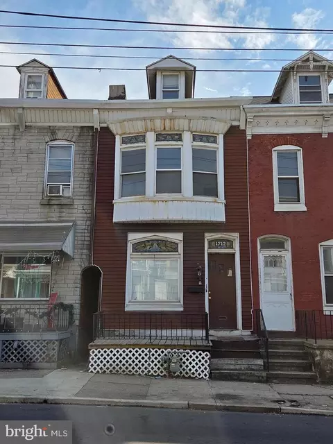 1712 Perkiomen Ave, Reading, PA 19602