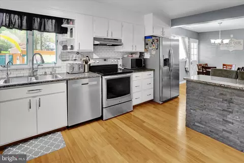 Kitchen - 738 Philadelphia Ave, Reading, PA 19607 photo 1 of 2