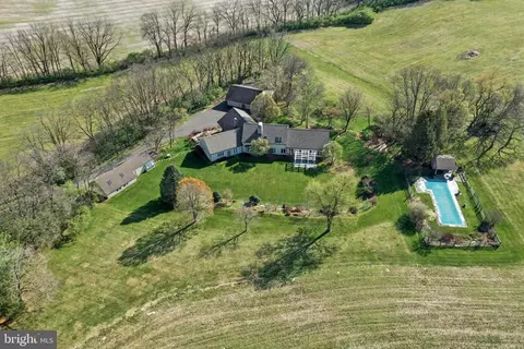 67 Evans Hill Rd, Reading, PA 19608