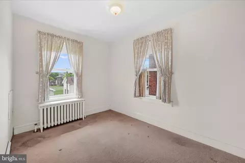 Bedroom - 1340 Fern Ave, Reading, PA 19607 photo 4 of 5