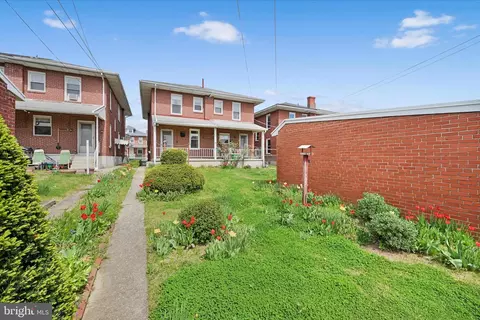 Exterior - 1340 Fern Ave, Reading, PA 19607 photo 11 of 11