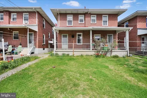 Exterior - 1340 Fern Ave, Reading, PA 19607 photo 8 of 11