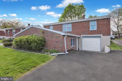 Exterior - 9 Wingert Rd, Reading, PA 19610 photo 4 of 7