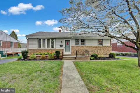 Exterior - 9 Wingert Rd, Reading, PA 19610 photo 2 of 7