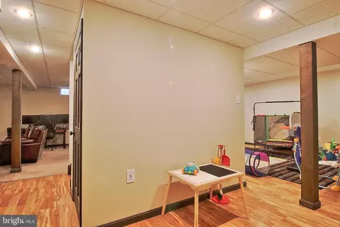 Entry Way - 13 Shade Rd, Oley, PA 19547 photo 6 of 6