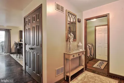 Entry Way - 13 Shade Rd, Oley, PA 19547 photo 2 of 6