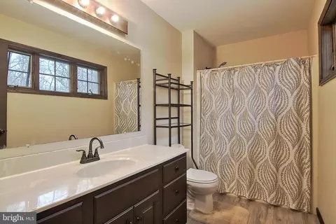 Bath - 13 Shade Rd, Oley, PA 19547 photo 3 of 3