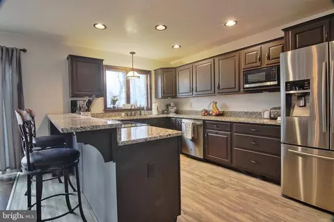 Kitchen - 13 Shade Rd, Oley, PA 19547 photo 1 of 3
