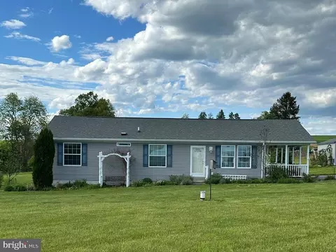 1360 Shoey Rd, Mohrsville, PA 19541