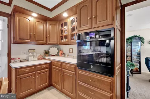 Kitchen - 4 Upland Rd, Reading, PA 19609 photo 2 of 3