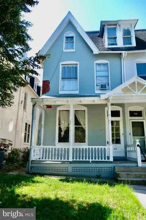 214 Douglass St, Reading, PA 19601