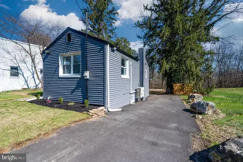 3247 State Hill Rd, Reading, PA 19608 photo 3