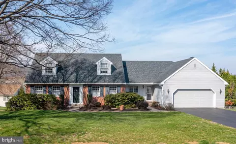 31 Estates Dr, Reading, PA 19606