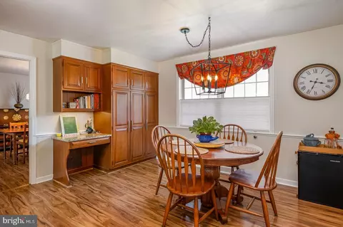Dining - 31 Estates Dr, Reading, PA 19606 photo 1 of 4