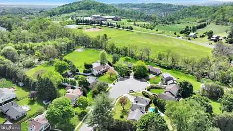 View/Area - 2 Cathy Ann Dr, Reading, PA 19606 photo 5 of 5