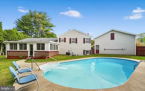 Exterior - 2 Cathy Ann Dr, Reading, PA 19606 photo 8 of 15