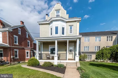 119 S Home Ave, Topton, PA 19562