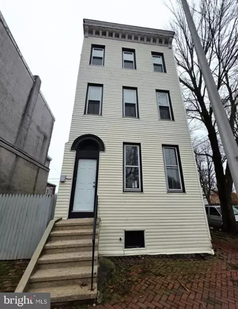 300 Pine St, Reading, PA 19602