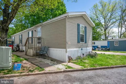 35 John Ave, Birdsboro, PA 19508
