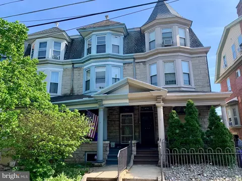 416 Spring St, Reading, PA 19601 photo 25