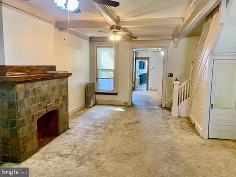416 Spring St, Reading, PA 19601 photo 4